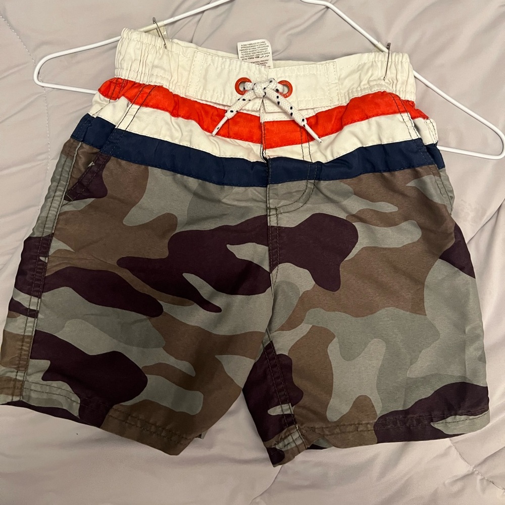 Boden swim trunks